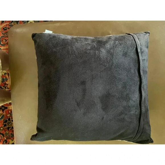 Genuine 100% Cowhide Pillows, 18x18 Patchwork, Two (2) - Picture 5 of 10